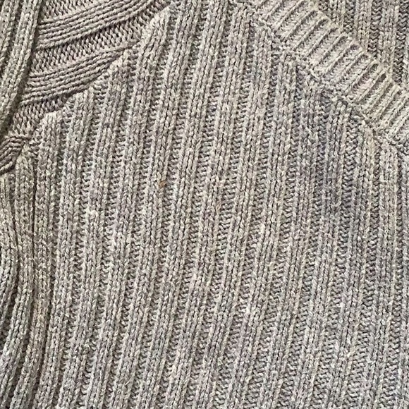 DKNY Jeans Sweater - Picture 4 of 7